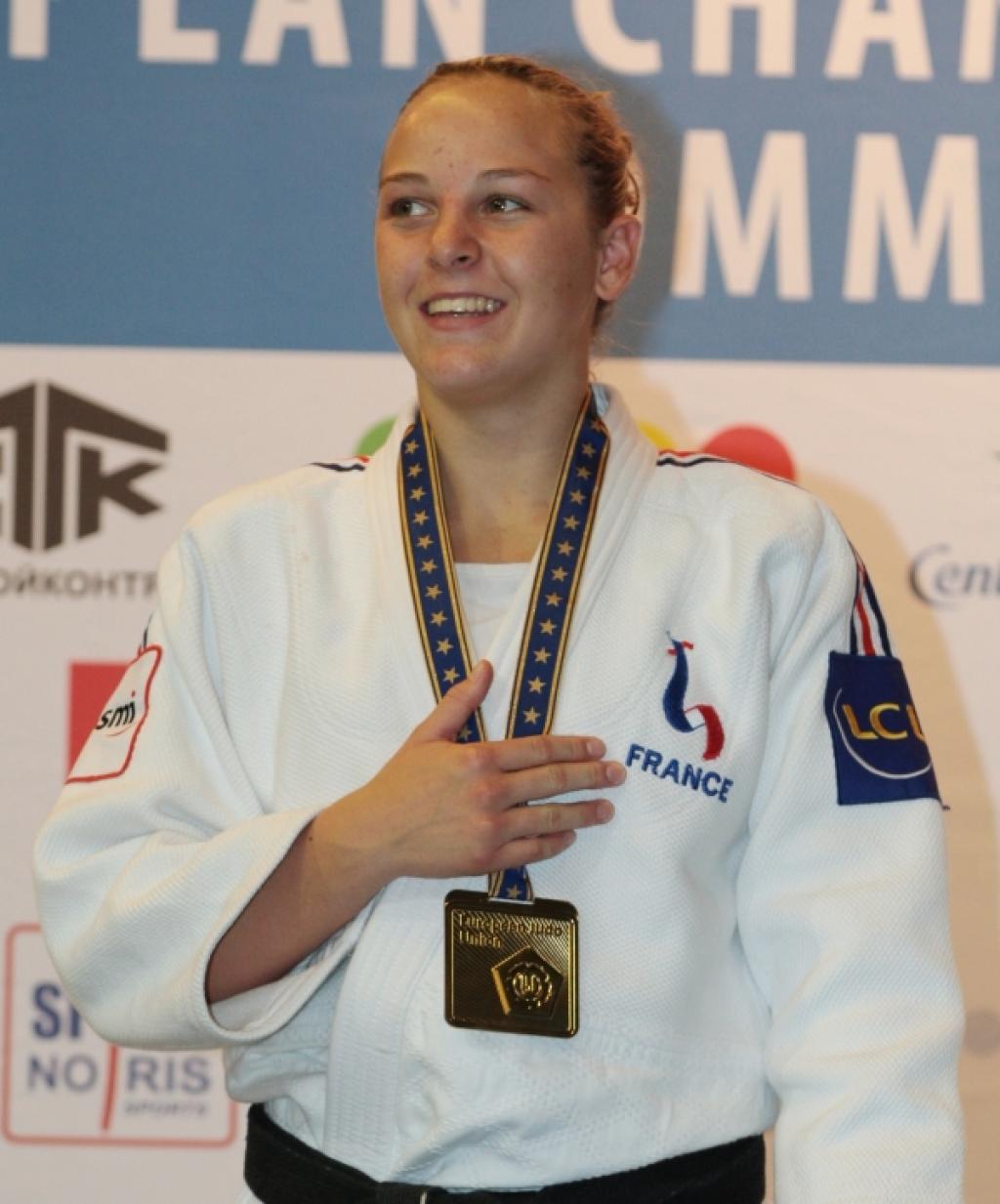 Margaux Pinot wins gold for France U63kg
