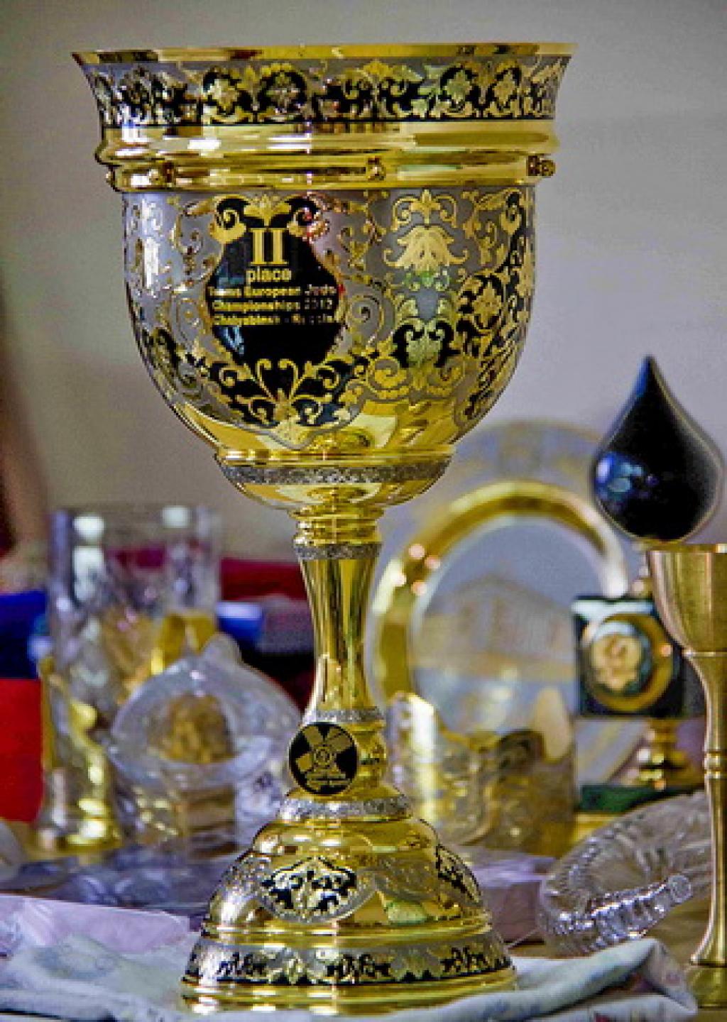 2012 European Judo champions will get unique golden cups
