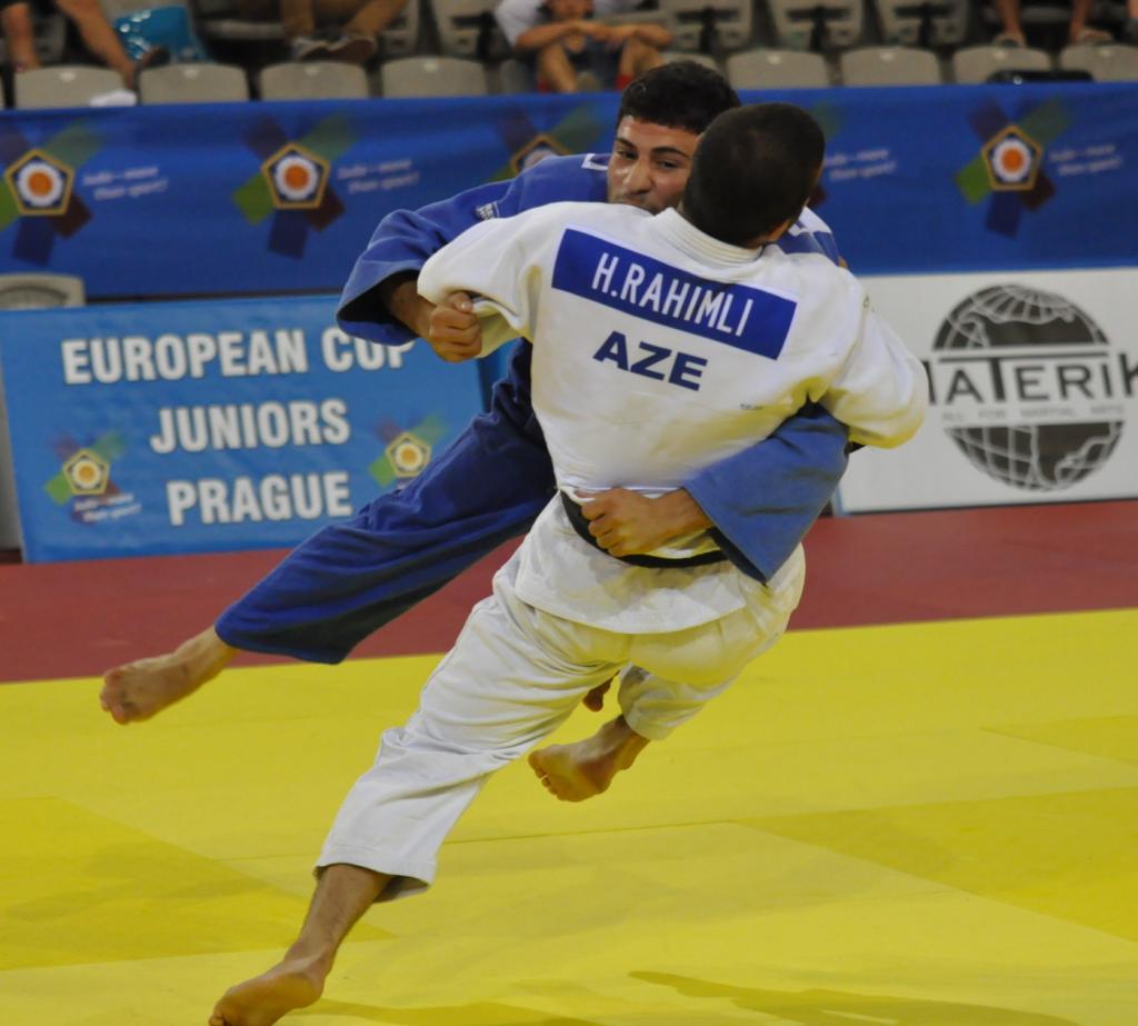 THREE GOLDS FOR BRAZIL ON OPENING DAY OF COMPETITION IN PRAGUE