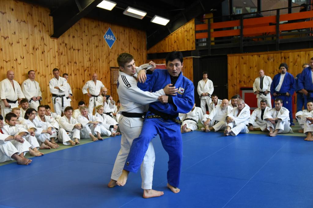 SEMINAR WITH OLYMPIC CHAMPION