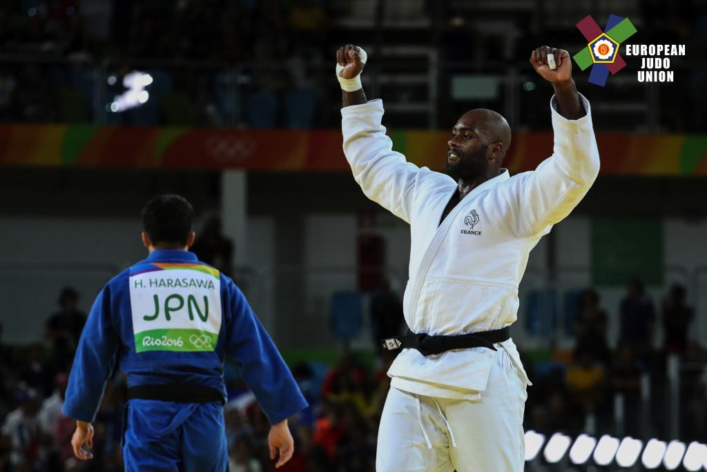 RINER REPEATS AS ANDEOL UPSETS FAVOURITES