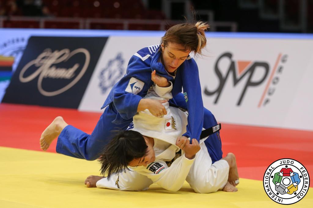 GOLD PROVES HARD TO COME BY ON OPENING DAY OF BUDAPEST GRAND PRIX