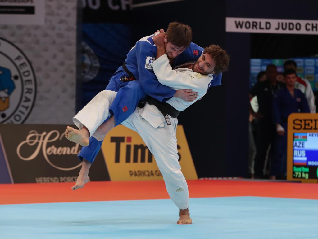 AZERI DOUBLE ACT TO BATTLE IT OUT FOR PLACE IN WORLD CHAMPIONSHIPS FINAL
