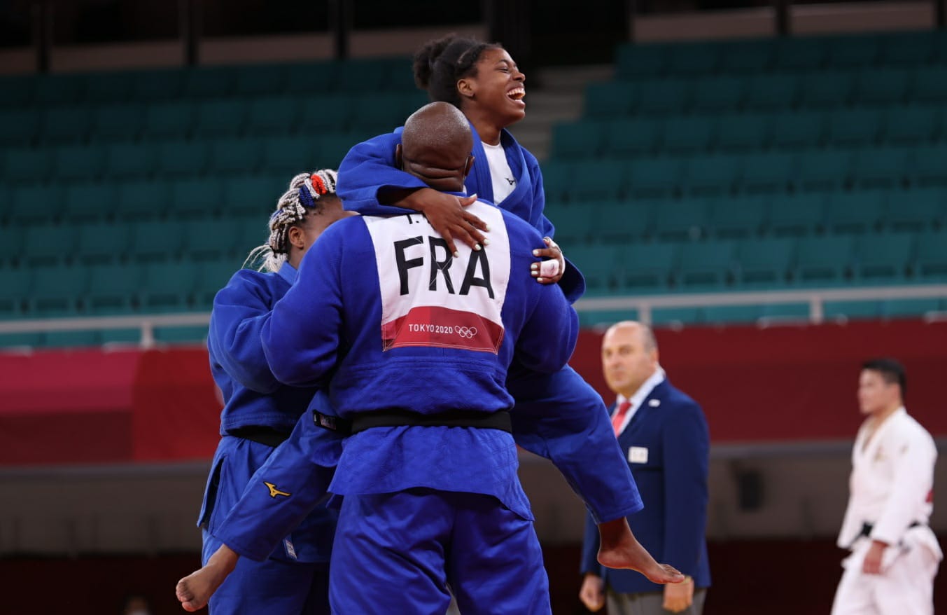 FRANCE MAKE HISTORY IN MIXED TEAMS TRIUMPH IN TOKYO