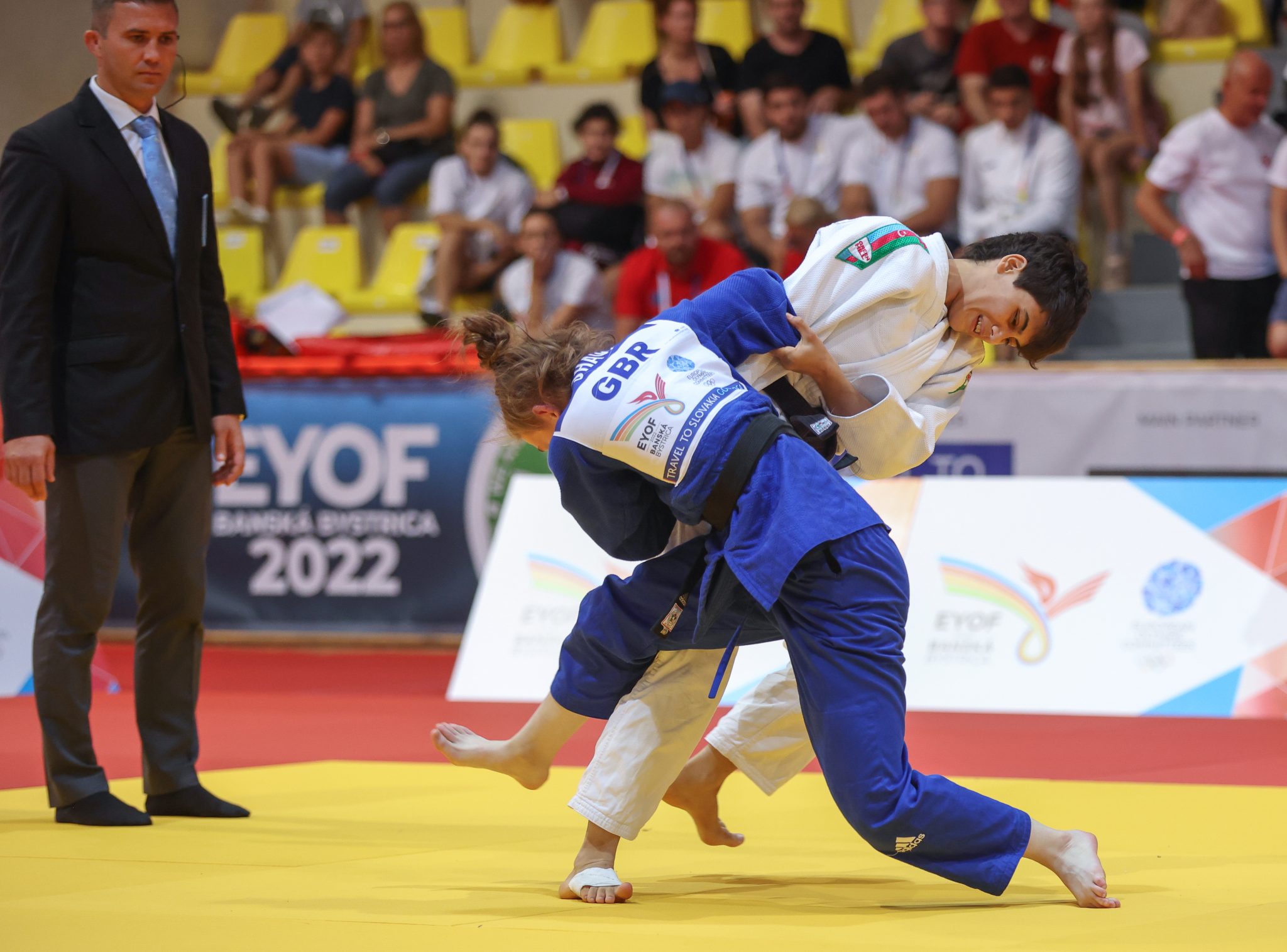 AZERBAIJAN AND NETHERLANDS LEAD THE CHARGE IN EYOF DAY ONE PRELIMINARIES