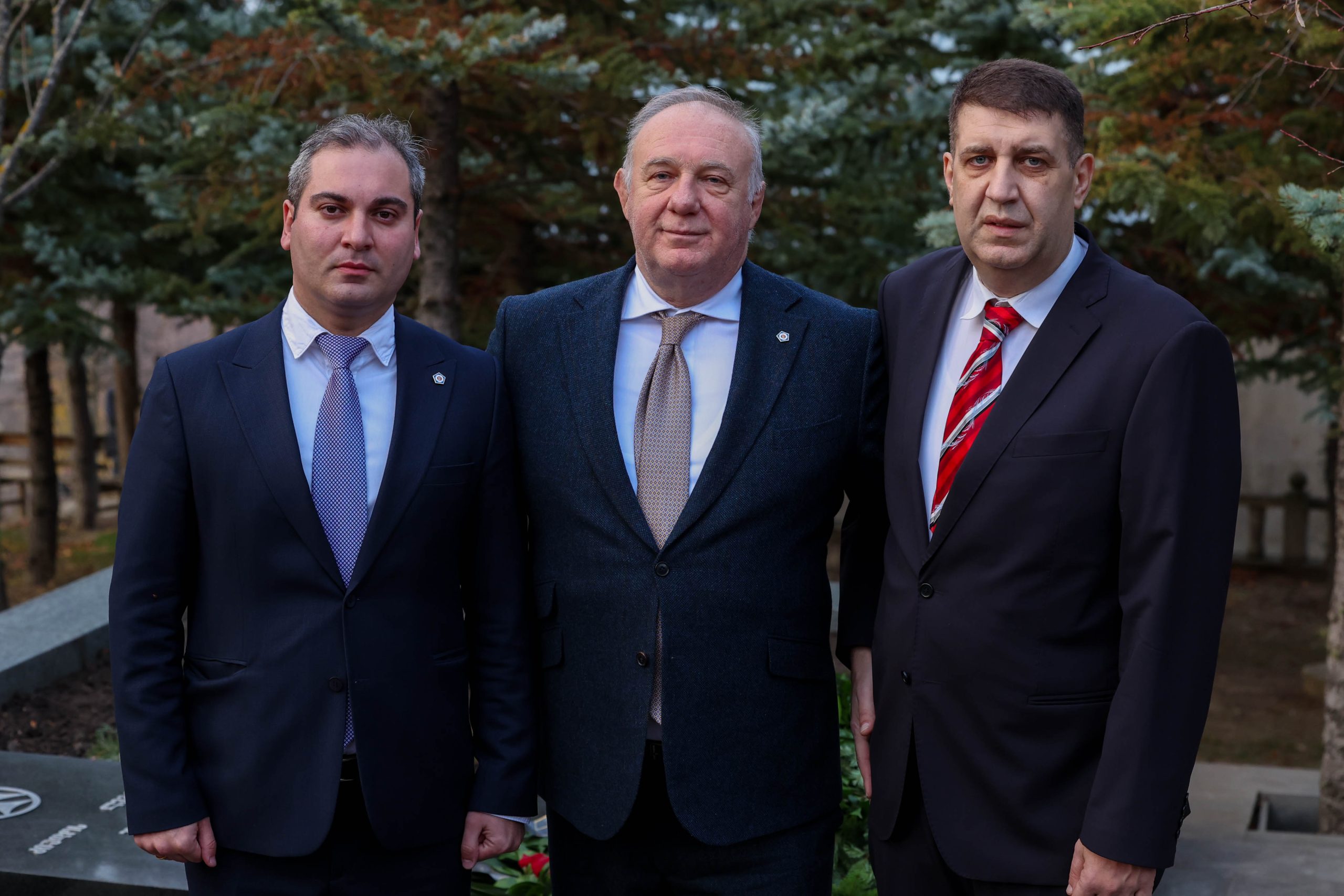 PRESIDENT DR TÓTH VISITS RESTING PLACE OF SHOTA CHOCHISHVILI WITH EJU ...