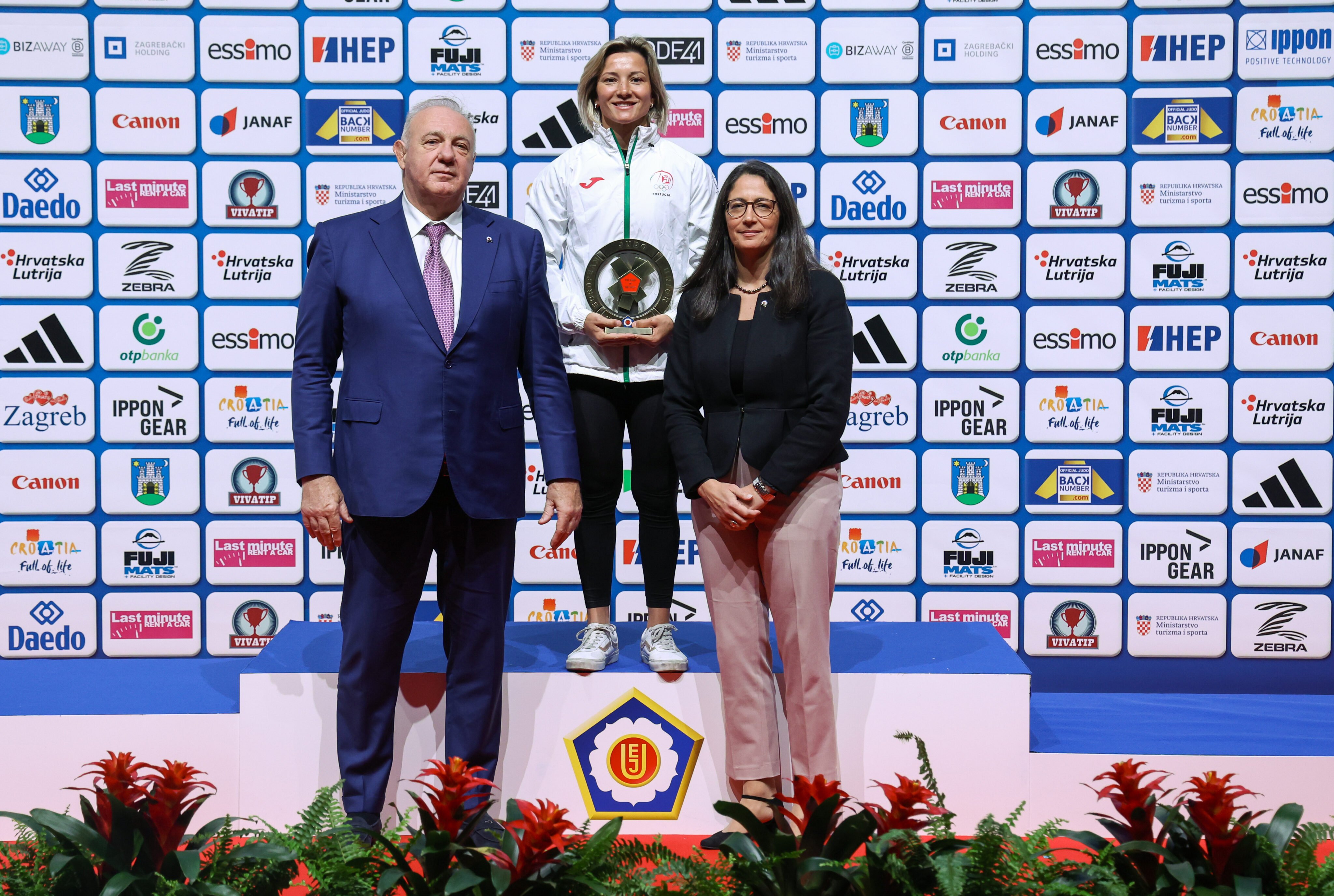TAKE A BOW, BEST OF THE BEST - TELMA MONTEIRO - European Judo Union TAKE A BOW, BEST OF THE BEST - TELMA MONTEIRO - European Judo Union
