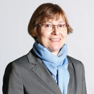 Dr. Sanda Corak