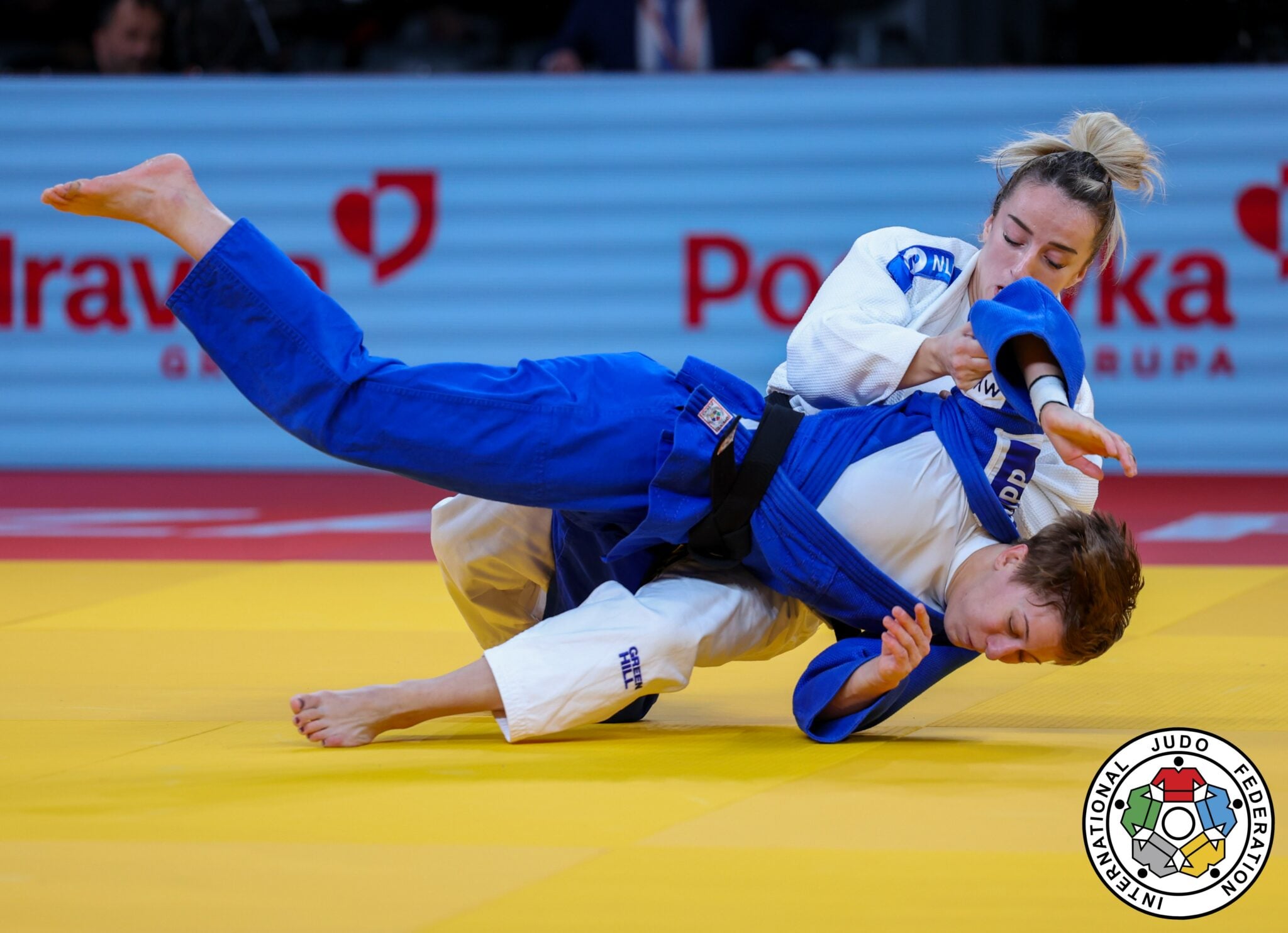 Europe Takes Full Control on Opening Day