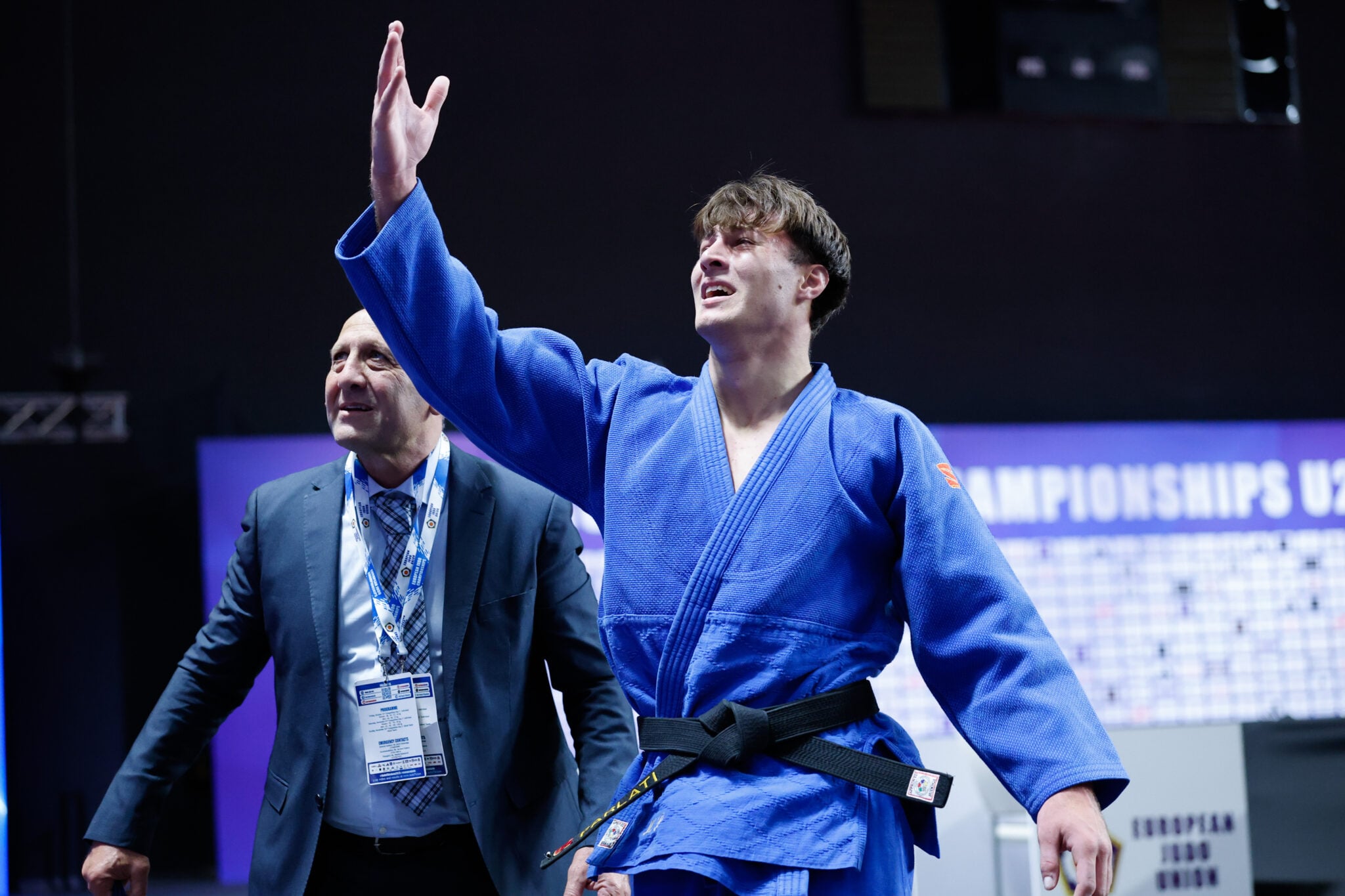 Manuel Parlati: The Golden Spirit of Naples Shines in Chisinau