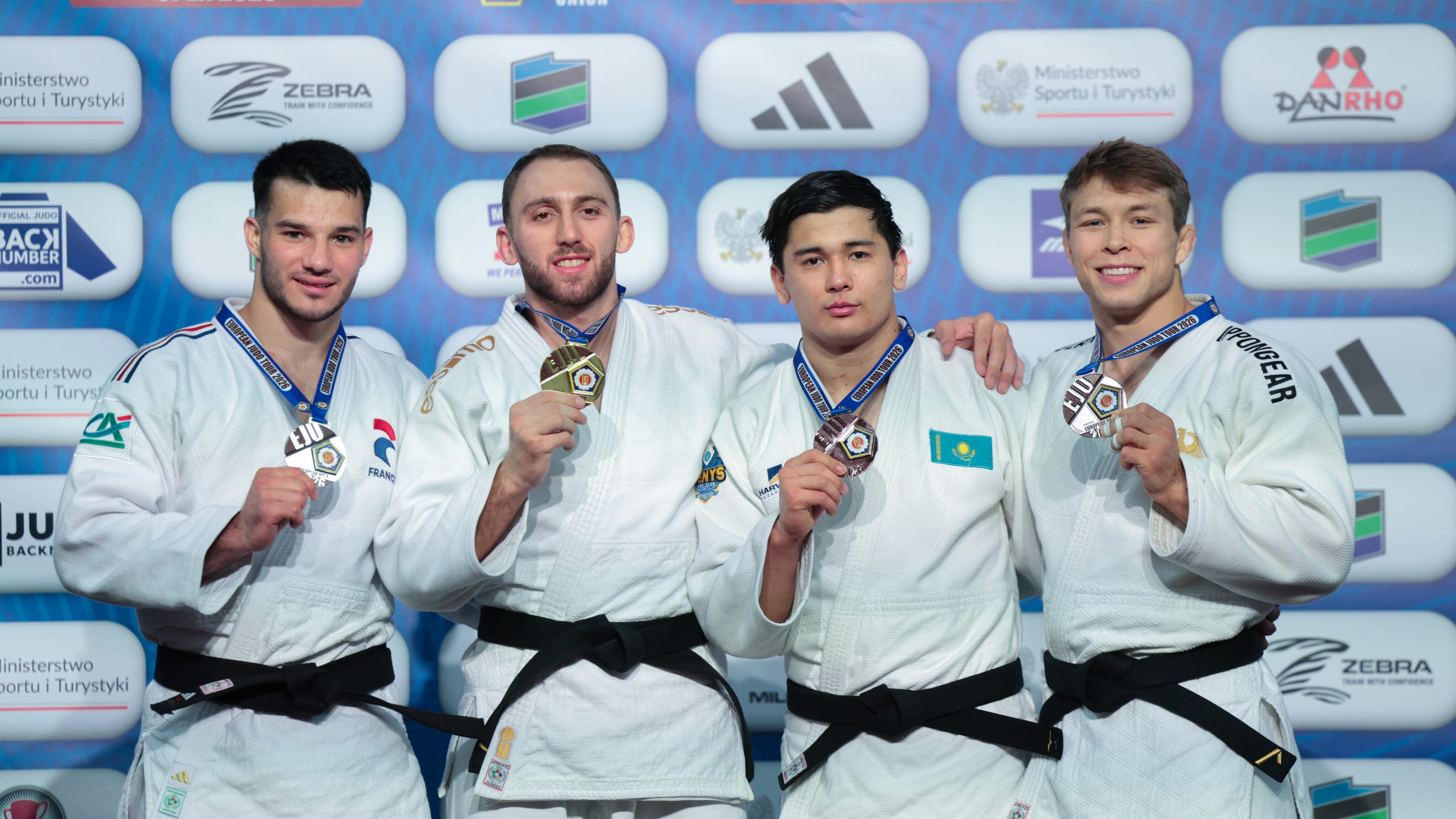Podium -90kg category 