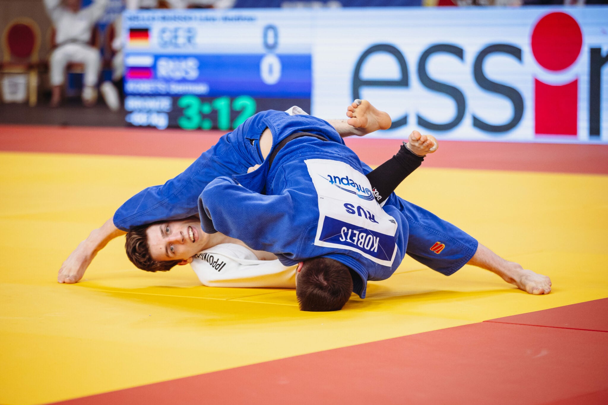 Russia Leads as Day One Ignites the Senior European Cup